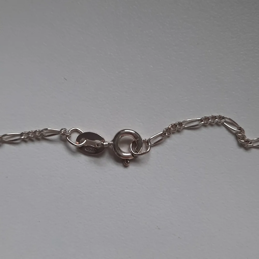 Sterling silver heart and rose pendant with sterling chain - Picture 7 of 9